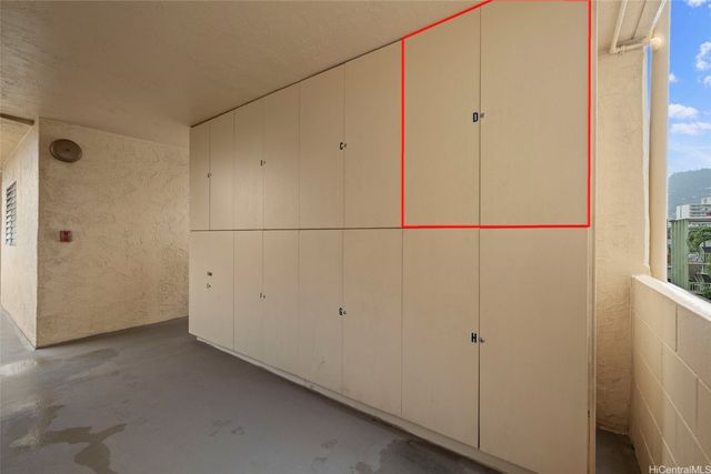 1447 Kewalo Street 307, Honolulu, HI 96822