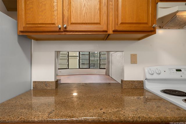 1447 Kewalo Street 307, Honolulu, HI 96822