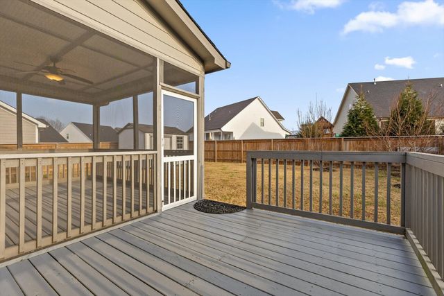 8975 Silver Maple Drive, Ooltewah, TN 37363