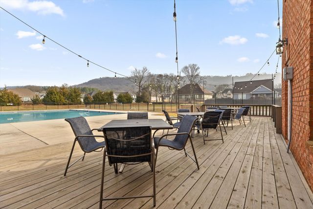 8975 Silver Maple Drive, Ooltewah, TN 37363