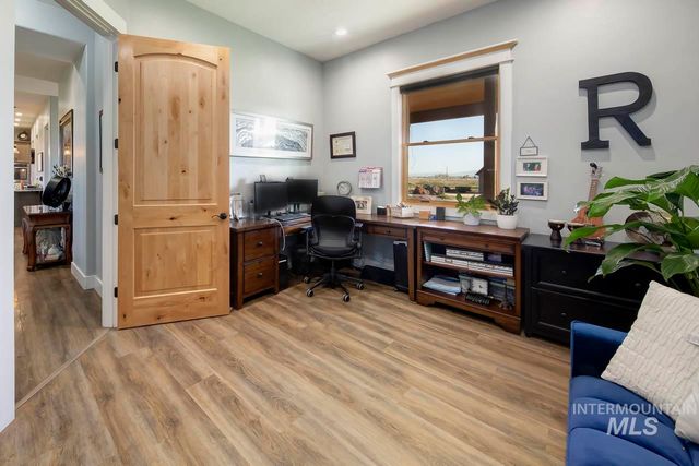 415 N Locust Grove Road, Kuna, ID 83634