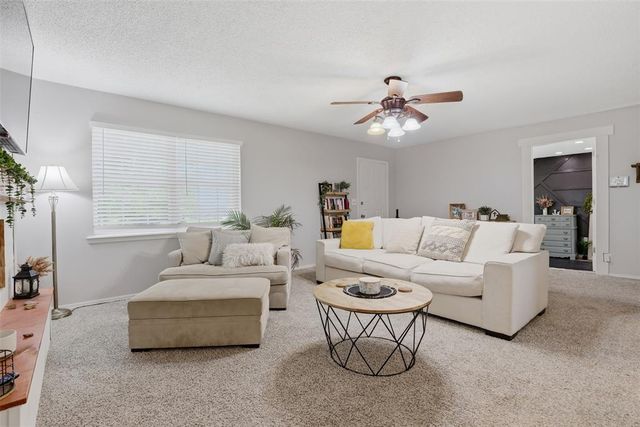 1301 Old Santa Fe Lake Road, Tecumseh, OK 74873