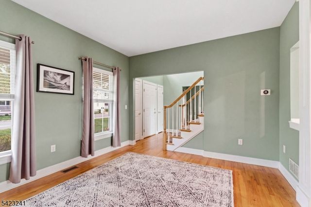5 Jurgensen Rd, Delaware Twp., NJ 08559