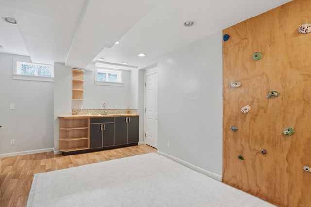 43 Knowlton Circle 43, Upton, MA 01568