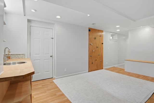 43 Knowlton Circle 43, Upton, MA 01568
