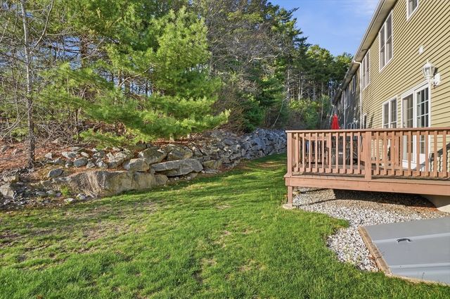 43 Knowlton Circle 43, Upton, MA 01568