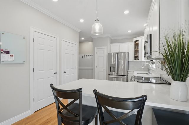 43 Knowlton Circle 43, Upton, MA 01568