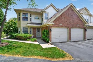 634 Village Road B, Crystal Lake, IL 60014