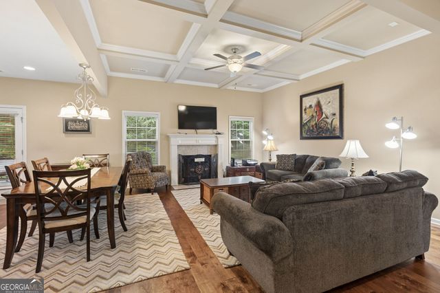 6 Marvin Gardens, Sharpsburg, GA 30277