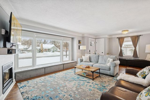 6709 Humboldt Avenue S, Richfield, MN 55423