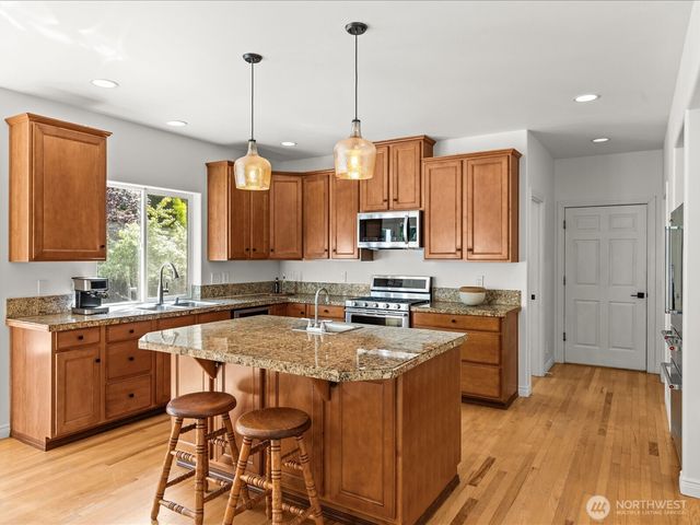 20832 104th Street SE, Snohomish, WA 98290