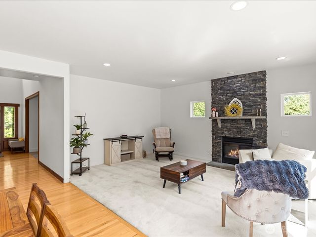 20832 104th Street SE, Snohomish, WA 98290