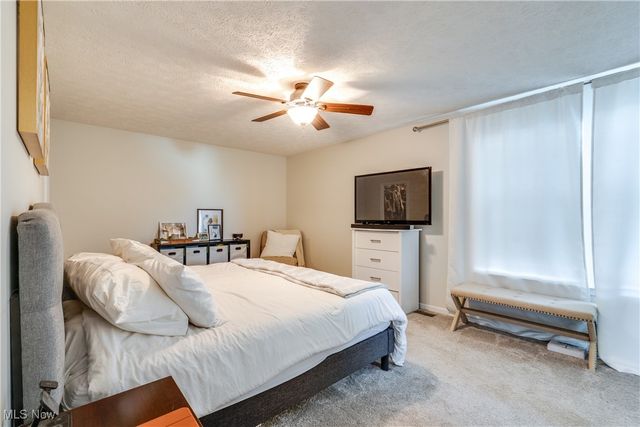 2623 Notre Dame Street NE, Canton, OH 44721