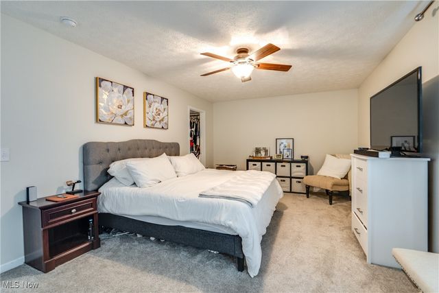 2623 Notre Dame Street NE, Canton, OH 44721