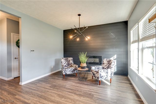 2623 Notre Dame Street NE, Canton, OH 44721