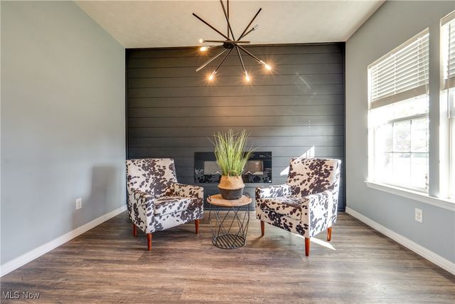 2623 Notre Dame Street NE, Canton, OH 44721