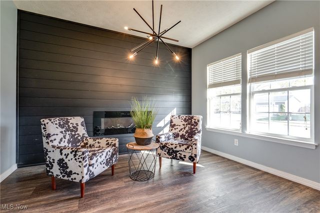 2623 Notre Dame Street NE, Canton, OH 44721