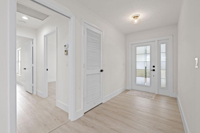 2347 SW Brookwood Lane, Palm City, FL 34990