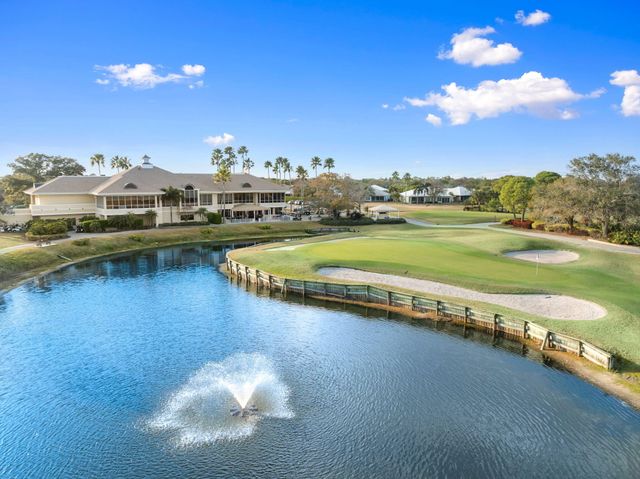 2347 SW Brookwood Lane, Palm City, FL 34990