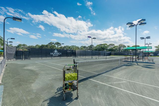 2347 SW Brookwood Lane, Palm City, FL 34990