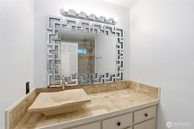 21871 SE 267th Street, Maple Valley, WA 98038