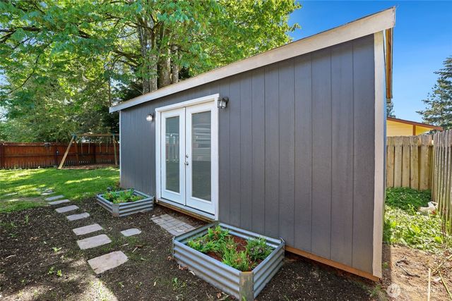 21871 SE 267th Street, Maple Valley, WA 98038