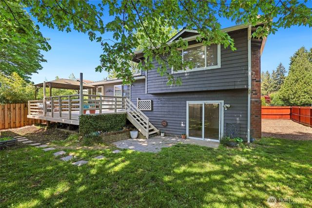 21871 SE 267th Street, Maple Valley, WA 98038