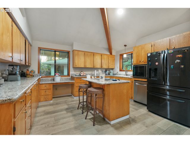 21801 SILETZ Hwy, Siletz, OR 97380