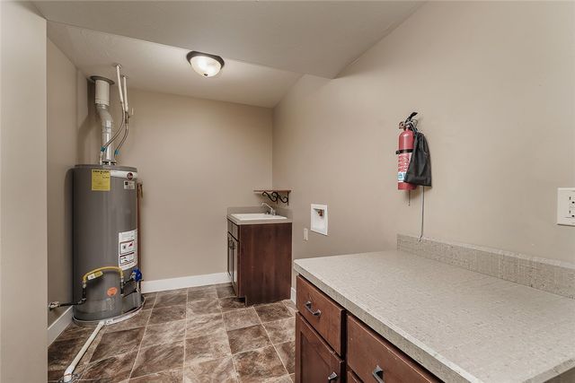 5825 Mountain Front Avenue, Billings, MT 59106