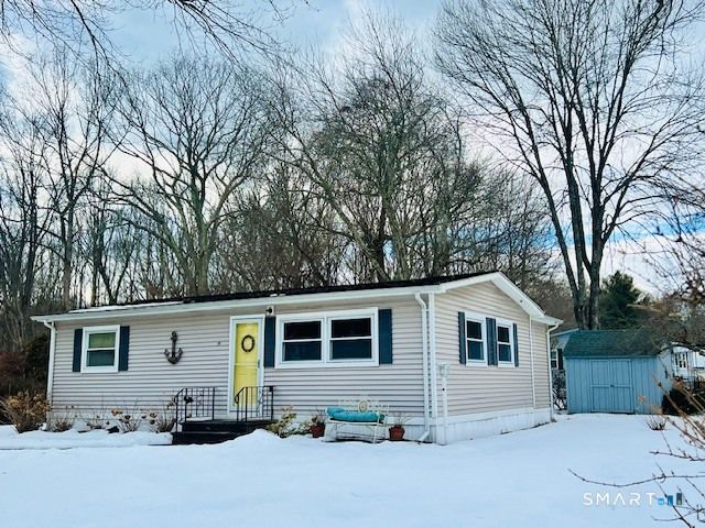 19 Old Forge Road, Westbrook, CT 06498