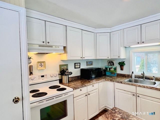 19 Old Forge Road, Westbrook, CT 06498