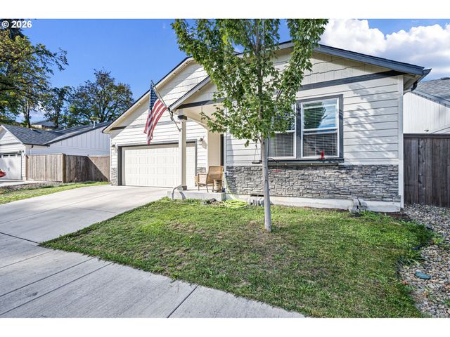 763 S 53RD Pl, Springfield, OR 97478