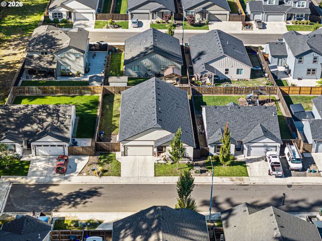 763 S 53RD Pl, Springfield, OR 97478