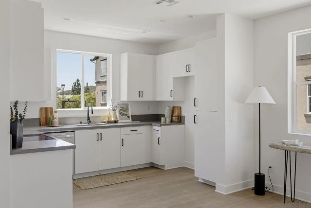 305 Ishaan, San Marcos, CA 92069