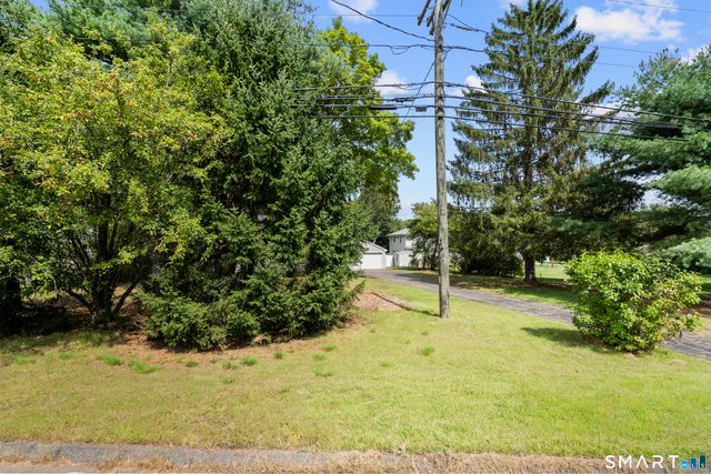 26 George Washington Turnpike, Burlington, CT 06013