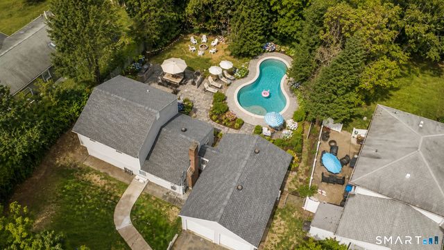 26 George Washington Turnpike, Burlington, CT 06013