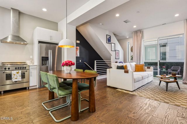2203 Selig Drive, Los Angeles, CA 90026
