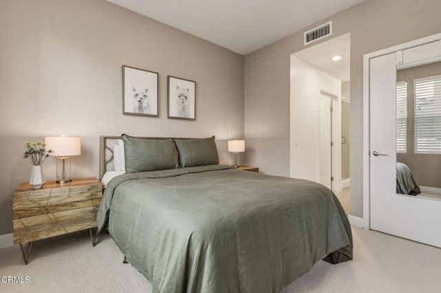 2203 Selig Drive, Los Angeles, CA 90026