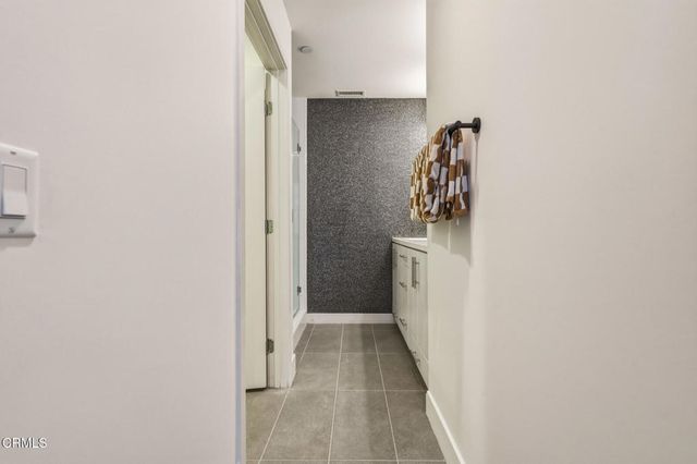 2203 Selig Drive, Los Angeles, CA 90026