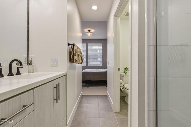 2203 Selig Drive, Los Angeles, CA 90026
