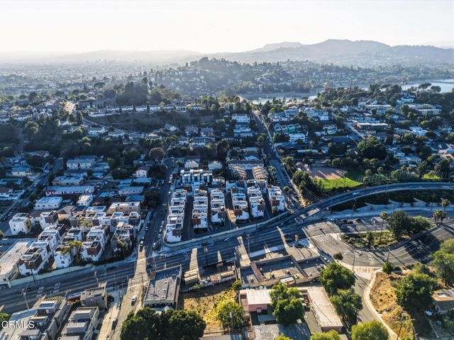 2203 Selig Drive, Los Angeles, CA 90026