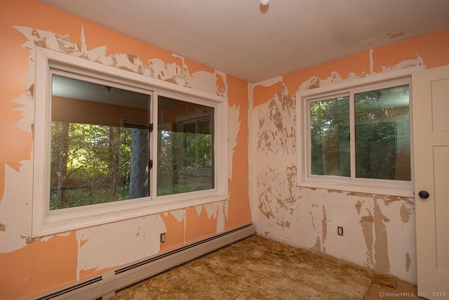 78 South Eagle Street, Plymouth, CT 06786