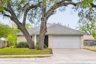 1182 Waller ST, Austin, TX 78702