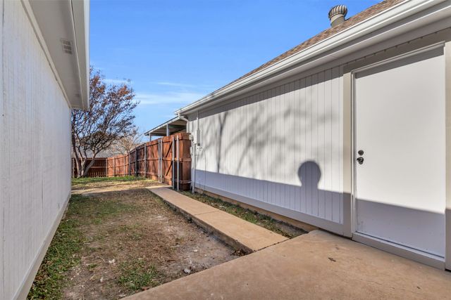 8691 Pebblebrook Drive, Frisco, TX 75034