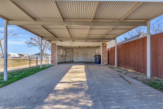 8691 Pebblebrook Drive, Frisco, TX 75034