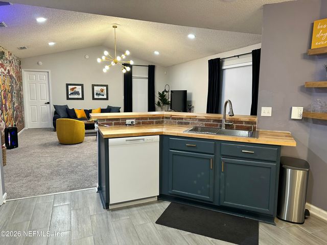 4362 HANGING MOSS Drive, Orange Park, FL 32073