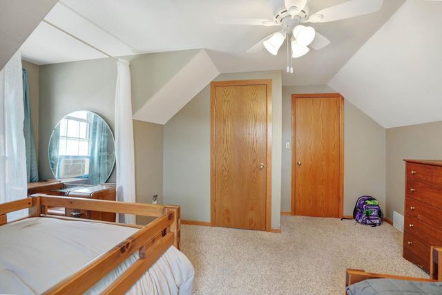 1225 Fleur Drive, Waterloo, IA 50701