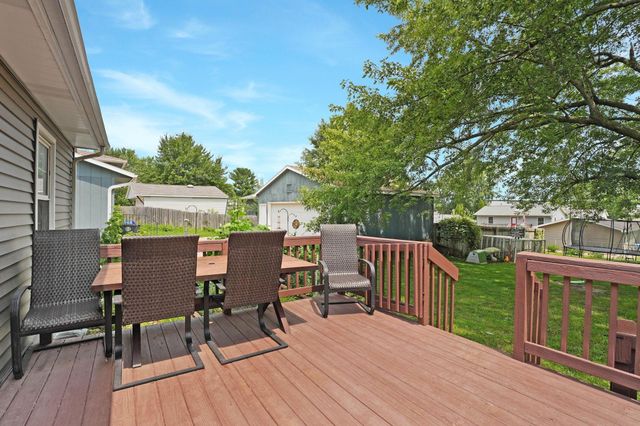 1225 Fleur Drive, Waterloo, IA 50701