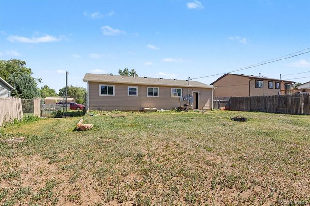 2610 Glenwood Drive, Colorado Springs, CO 80906