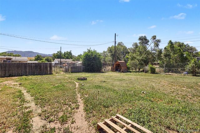 2610 Glenwood Drive, Colorado Springs, CO 80906
